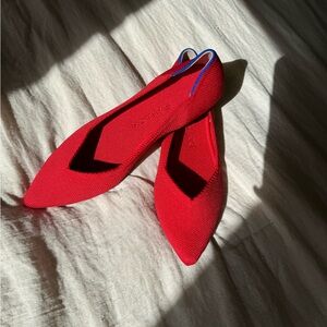 Brand New Red Rothy’s Pointed Toe Flats Size 6